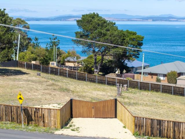 Property for sale in Primrose Sands, Tasmania
