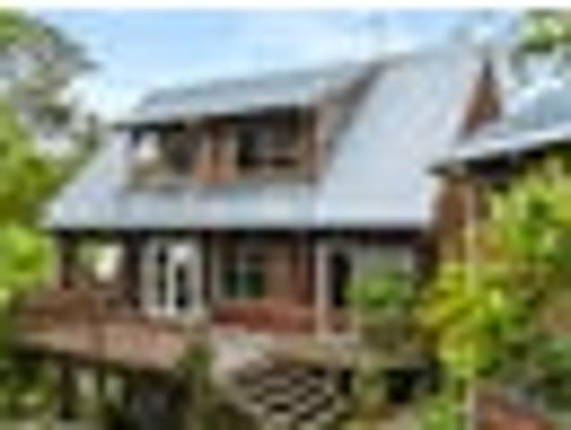 House for sale in Glenfield, Kaipātiki