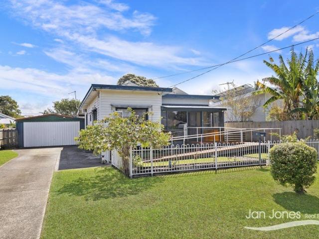 House for sale in Clontarf, Greater Brisbane