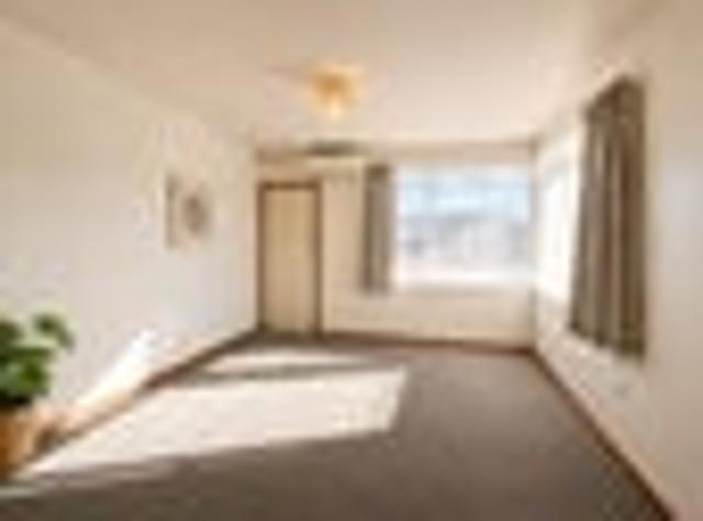 Apartment for sale in Saint Albans, Canterbury