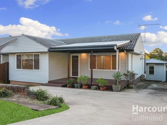 House for sale in Seven Hills