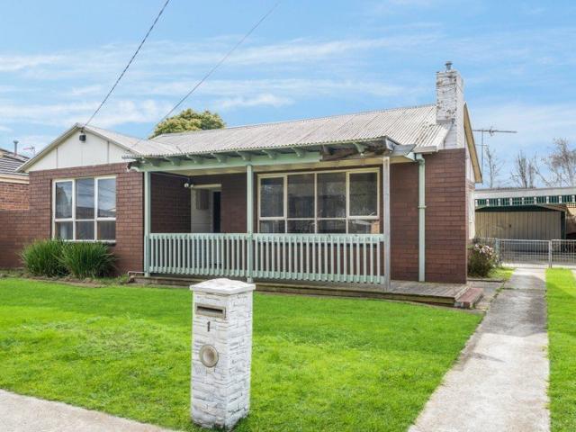 House for sale in Leopold, Victoria