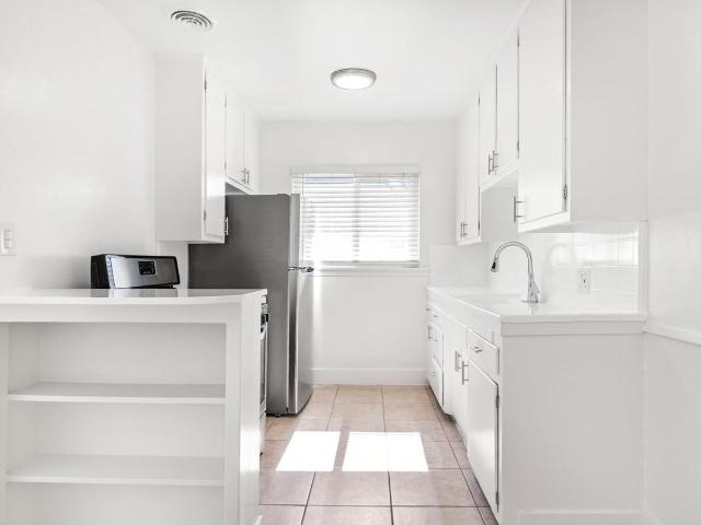 Apartment for rent in Crenshaw, Los Angeles