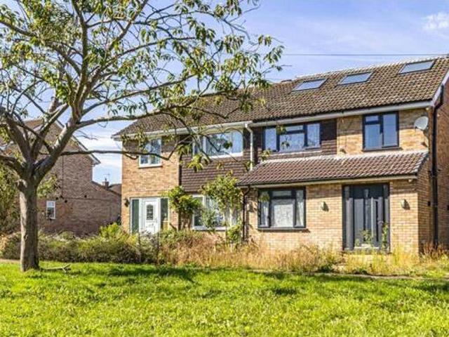 House for sale in Pouchen End, Hertfordshire