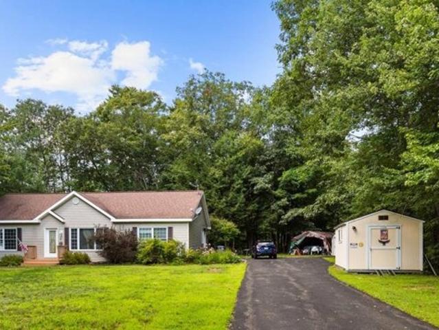 House for sale in New Hampshire