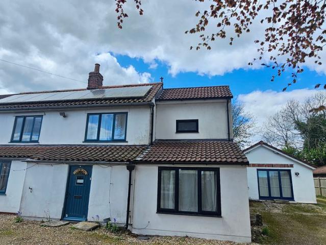 Room for rent in Felton, North Somerset