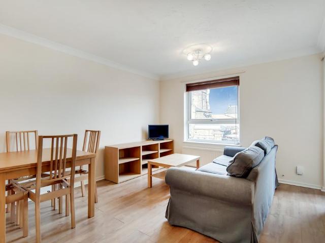Apartment for rent in Cubitt Town, Greater London