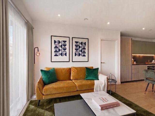 Apartment for rent in Sands End, Greater London