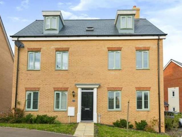 House for sale in Sandy, Bedfordshire