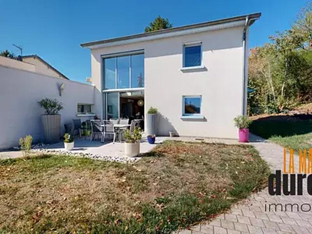 Maison vente à La Perrouse, Pouilley-les-Vignes