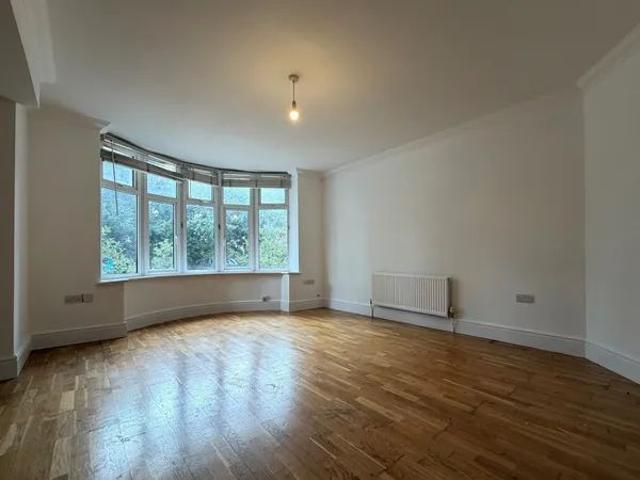 Apartment for rent in Worthing, West Sussex