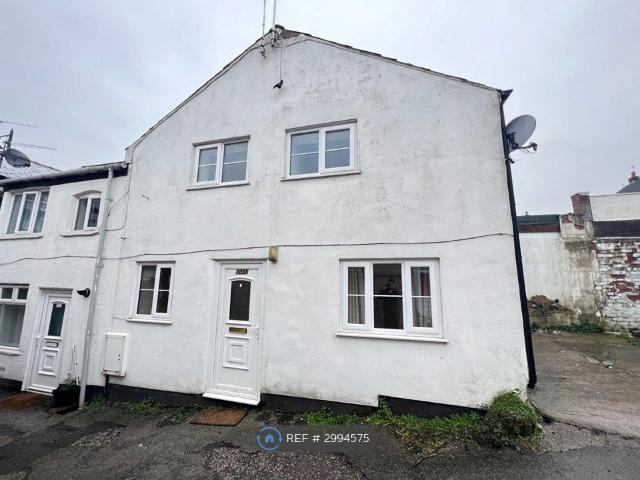 House for rent in Wesham, Lancashire