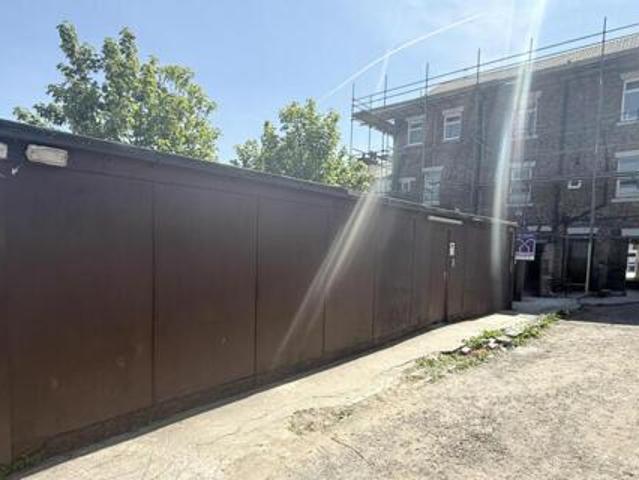 House for rent in Lyons, Greater London