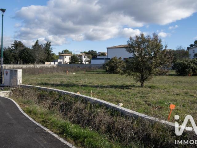 Terrain vente à Poulx, Gard