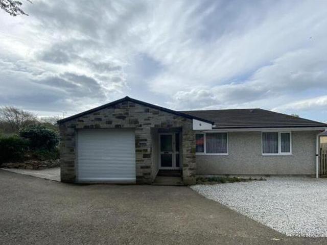 House for sale in Lamellion, Cornwall