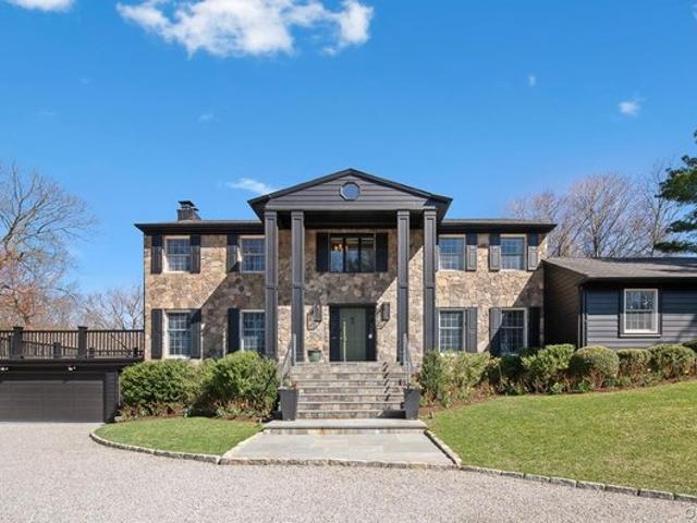 House for sale in Pound Ridge, New York