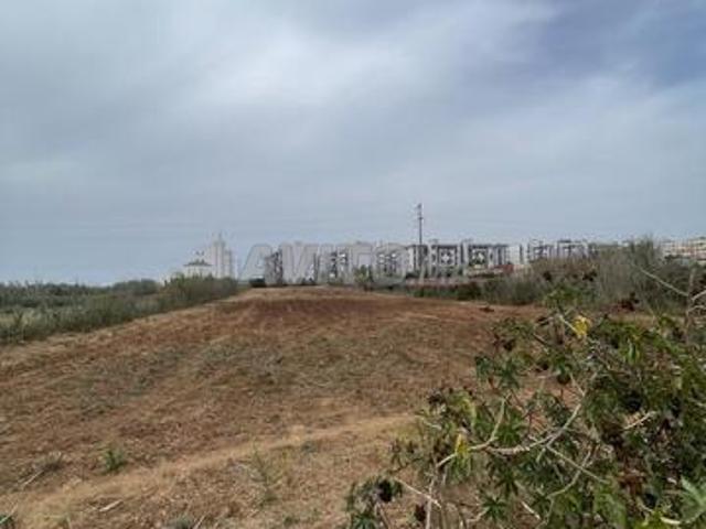 Propriété vente à Aïn Attig