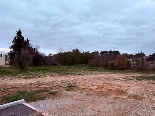 Terrain vente à Pourrières, Var