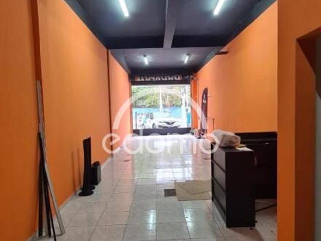 Ponto Comercial aluguel em Região Imediata de São Paulo, Região Metropolitana de São Paulo