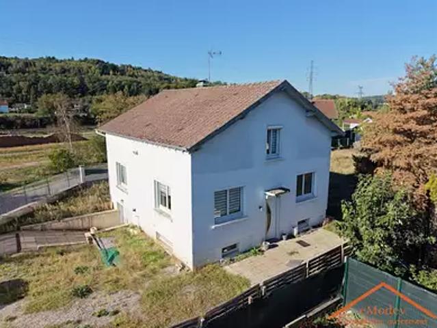 Maison vente à Le Voyen, Pouxeux