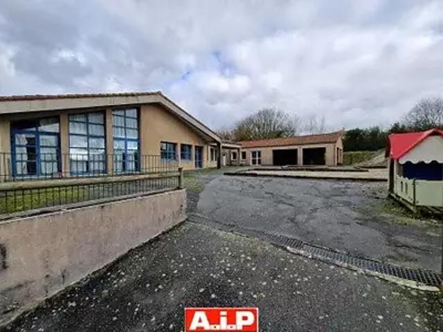 Maison vente à Fontenay-le-Comte, Pouzauges