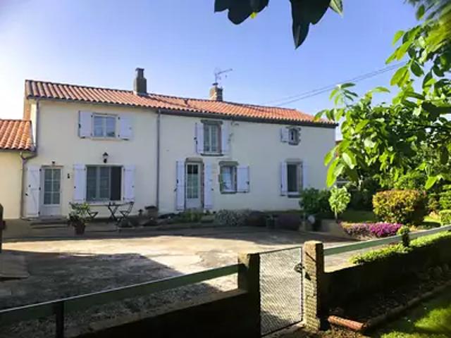 Maison vente à Fontenay-le-Comte, Pouzauges