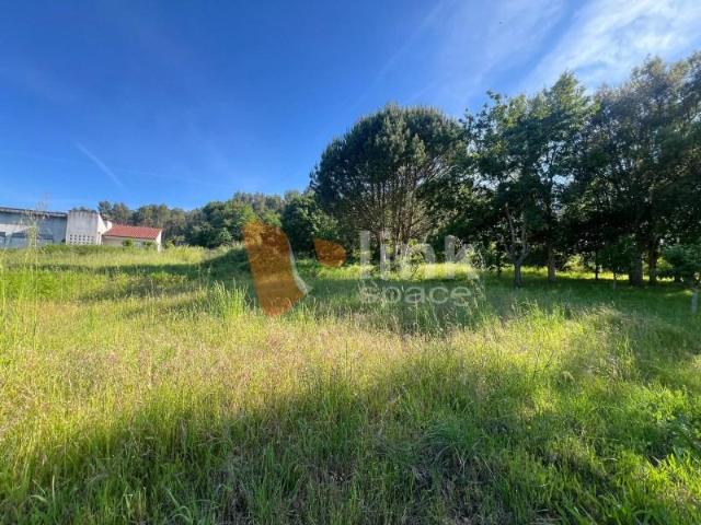 Terreno venda em Póvoa de Lanhoso (Nossa Senhora do Amparo), Póvoa de Lanhoso