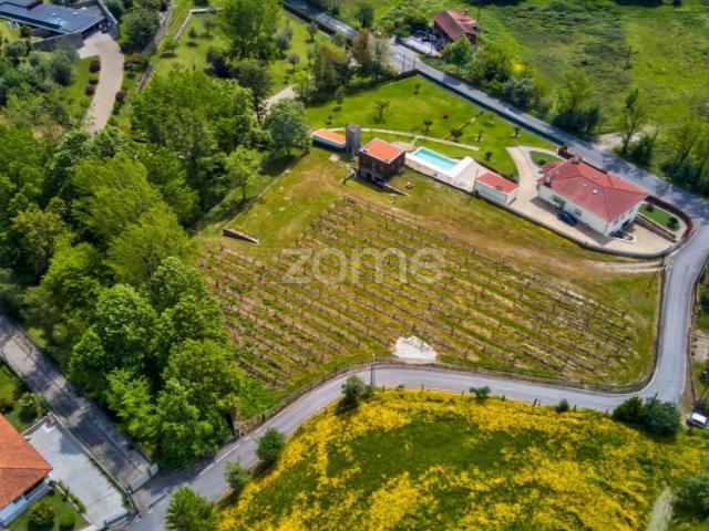 Terreno venda em Póvoa De Lanhoso, Braga