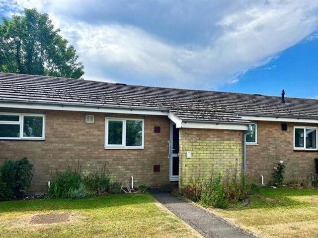 House for sale in Onslow Village, Guildford
