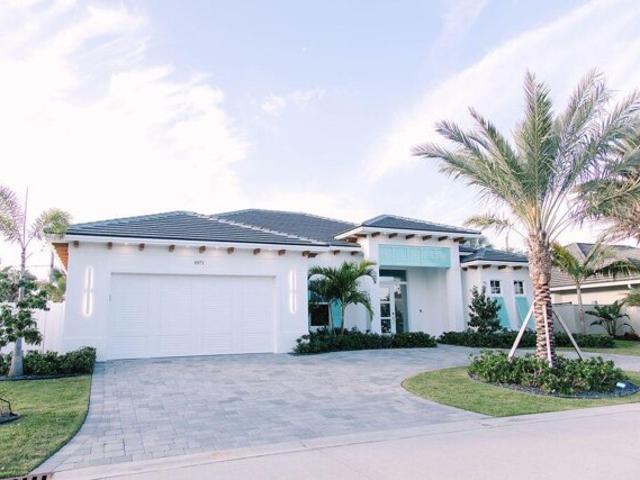 House for sale in Riviera Beach