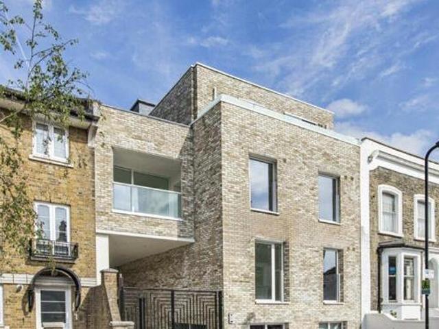 House for sale in Lyons, Greater London