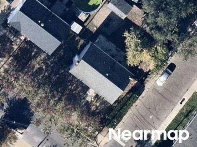 House for sale in Gloucester City
