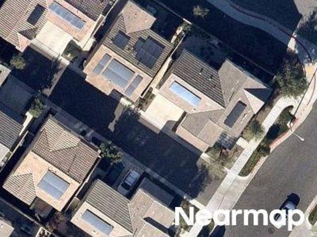 Condo for sale in Corona Condo for sale in Corona