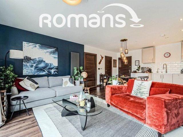 House for rent in London Borough of Hillingdon, Greater London