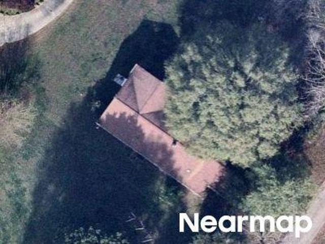 House for sale in Shelby