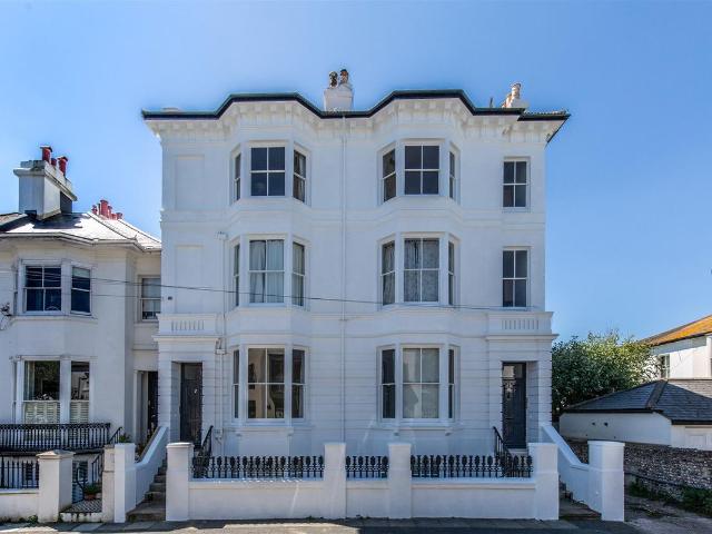 Room for rent in Brunswick, Brighton & Hove