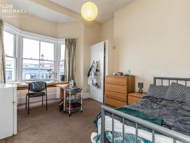 Room for rent in Brunswick, Brighton & Hove