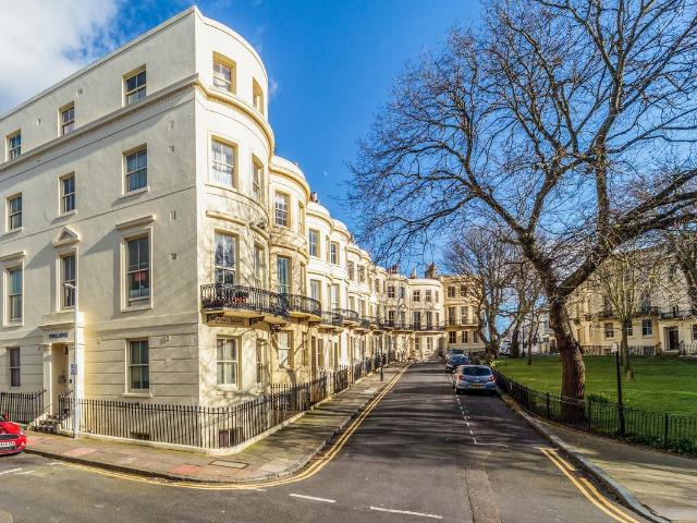 Studio for rent in Brunswick, Brighton & Hove