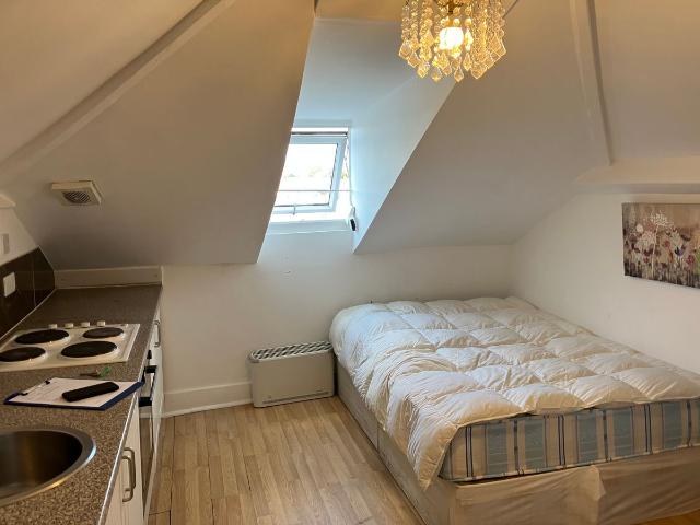 Studio for rent in London Borough of Hounslow, Greater London