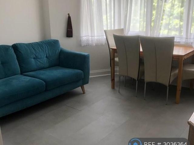 Apartment for rent in Palmers Green, Greater London