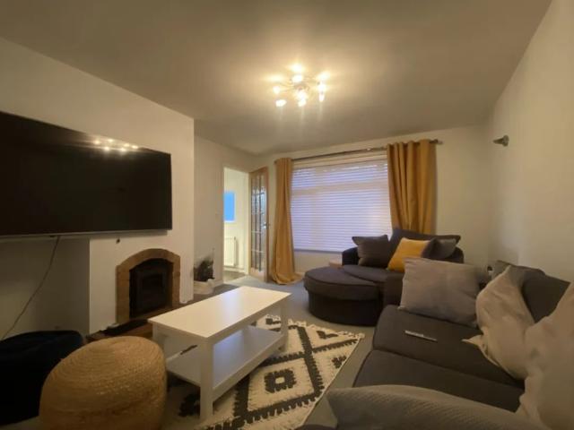 House for rent in Pouchen End, Hertfordshire