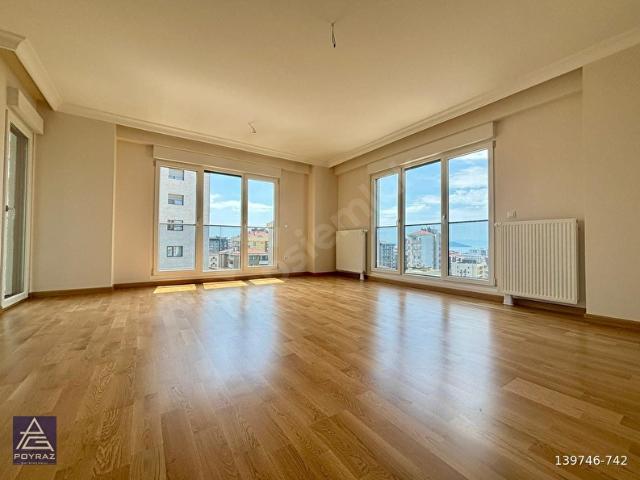 Kadiköy, İstanbul içerisinde satılık mülk