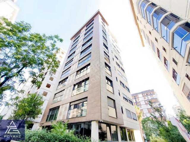 Kadiköy, İstanbul içerisinde satılık mülk