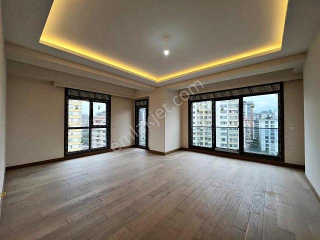 Kadiköy, İstanbul içerisinde satılık mülk