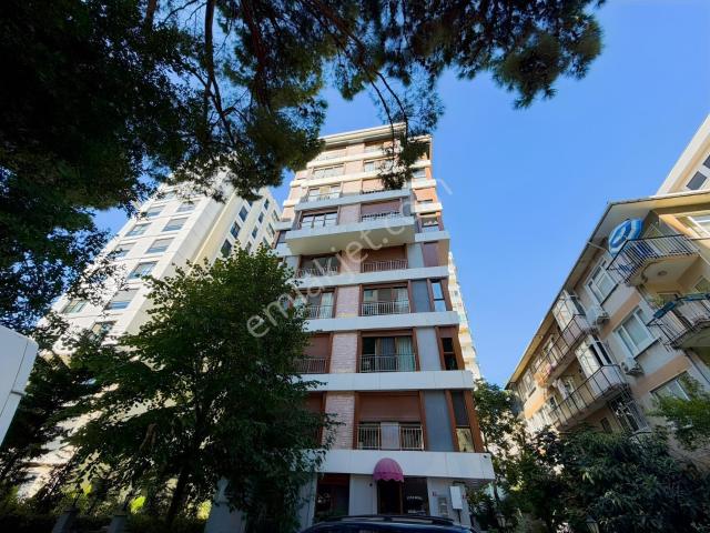 Kadiköy, İstanbul içerisinde satılık mülk