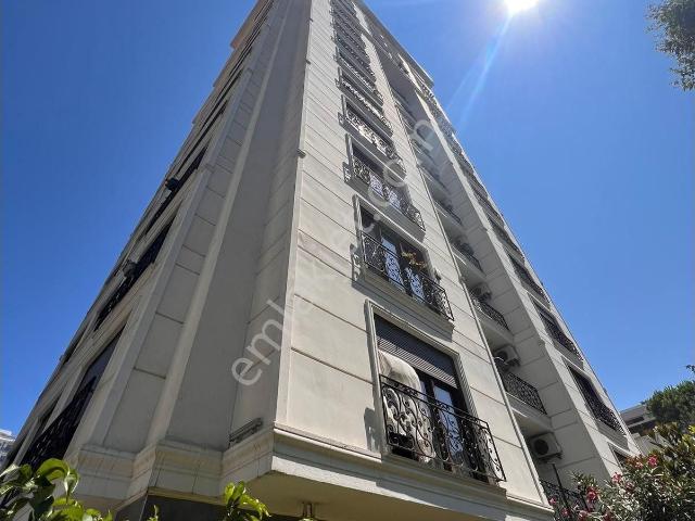 Kadiköy, İstanbul içerisinde satılık mülk