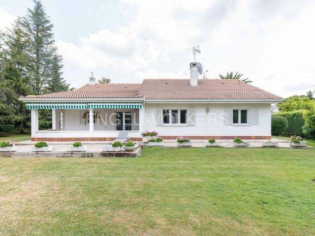 Casa en alquiler en Pozuelo De Alarcón, Pozuelo Estación