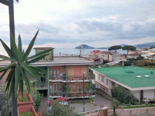 Appartamento in affitto a Antiniana, Pozzuoli