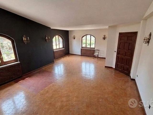 Villa Indipendente in affitto a Rione Ortodonico, Pozzuoli