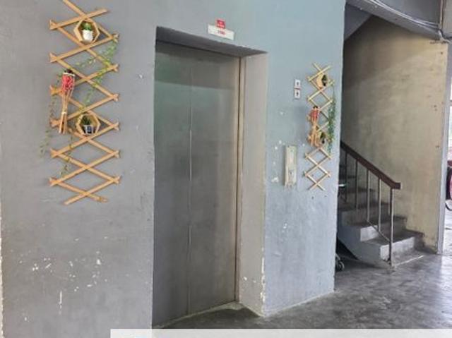 Flat for rent in PJU 1A, Petaling Jaya
